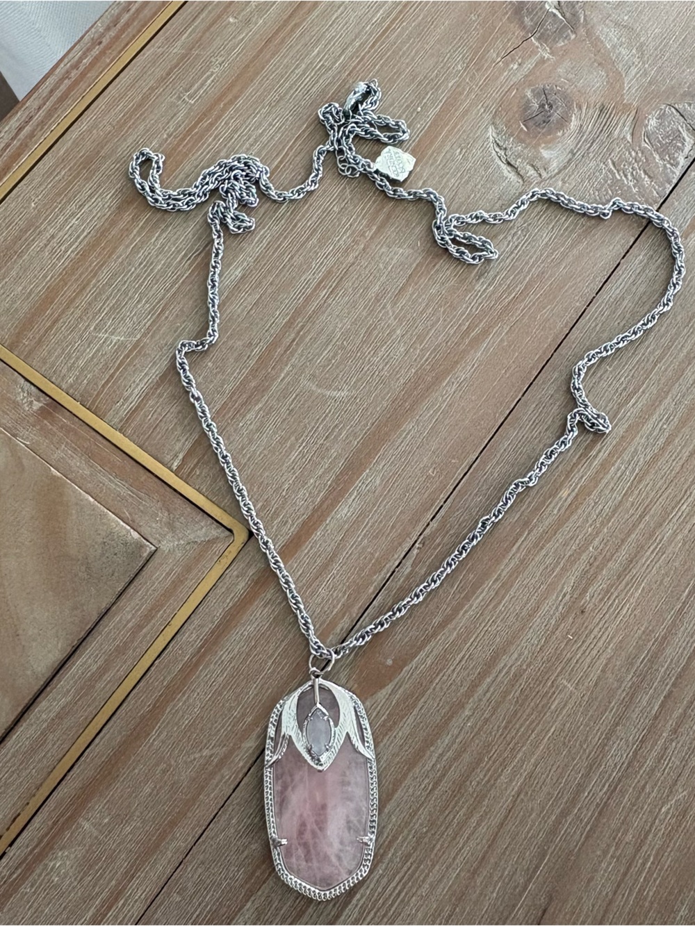 Kendra Scott Pink Rose Quartz Pendant Necklace in Silver - Picture 2 of 4
